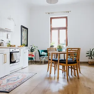  Apartamento Atticus Polonia